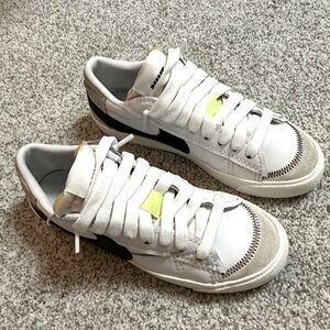 Nike Blazer Low ‘77 Jumbo Sneaker